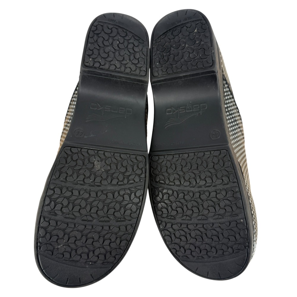 Shies